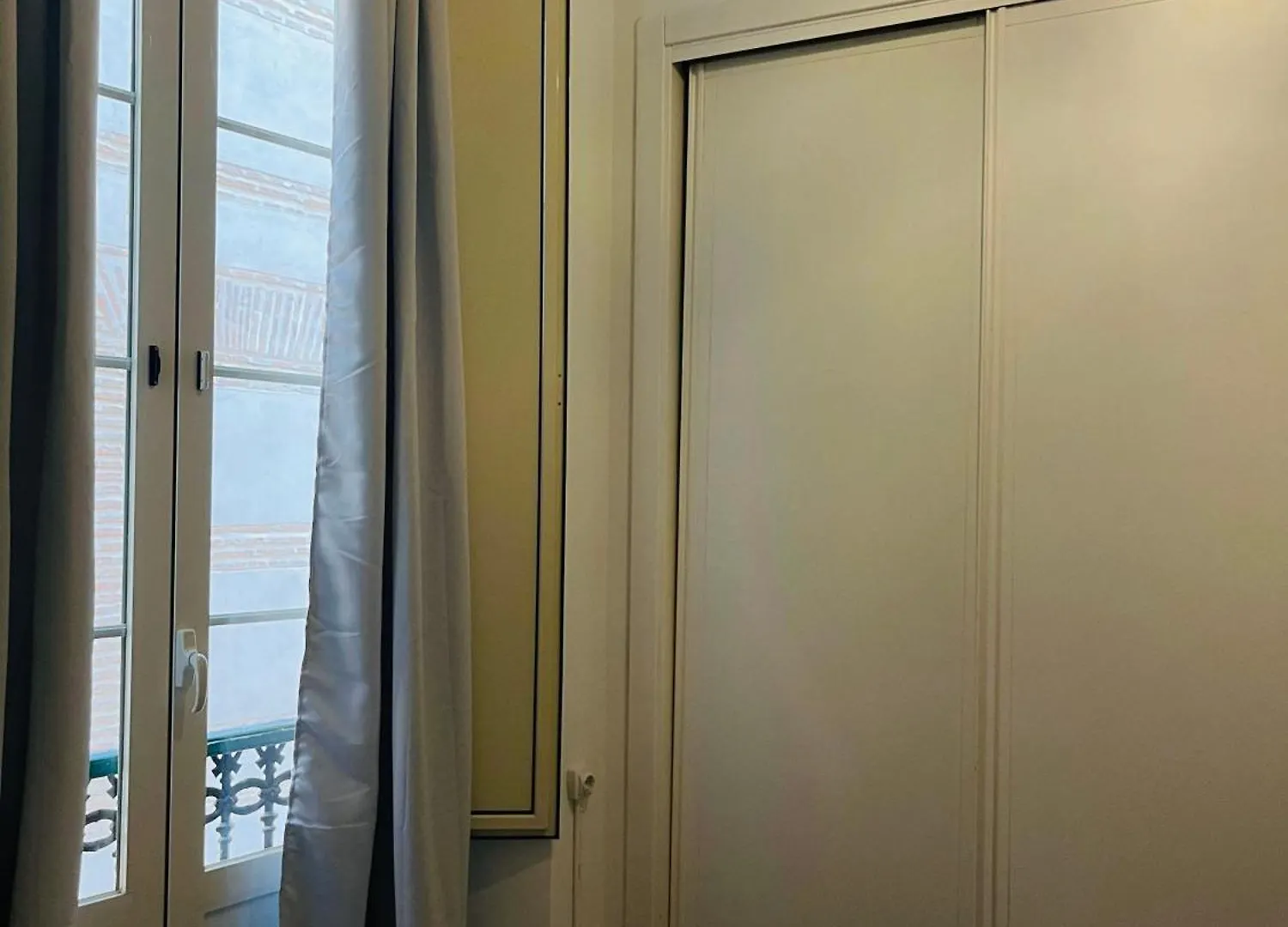 Malak-Rooms Malaga Apartament