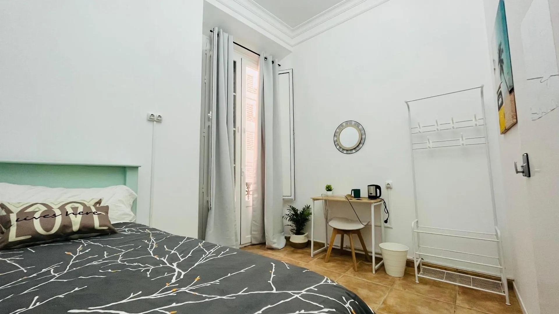 Malak-Rooms Malaga
